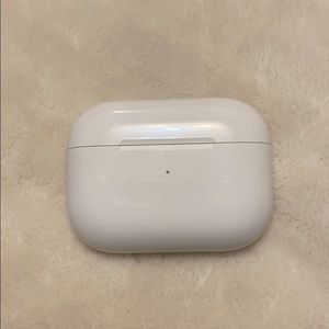 Apple AirPods Gen2 Charging Case Only